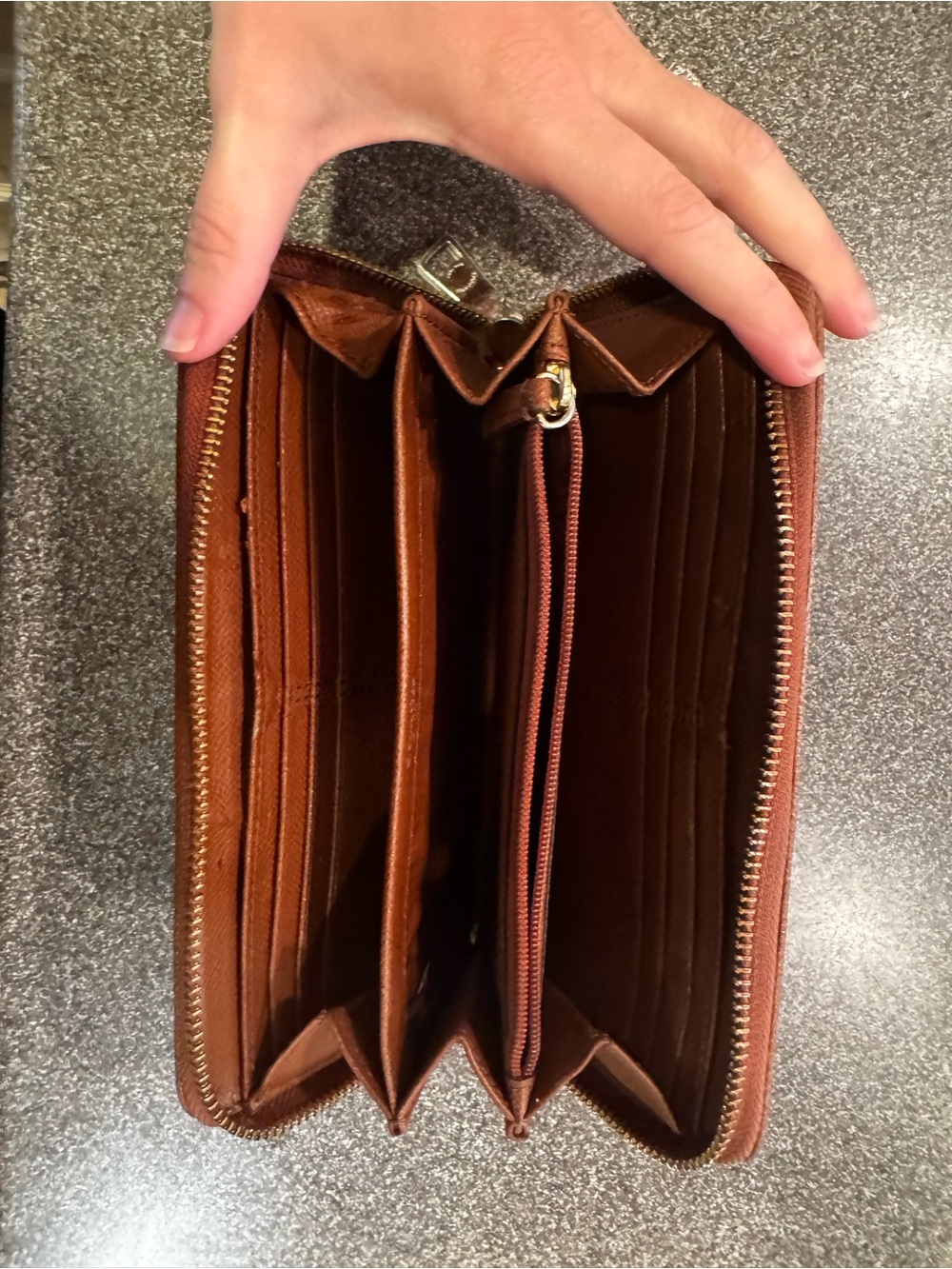Authentic Coach Vintage Brown Signature Accordion Zip Wallet - Picture 4 of 8